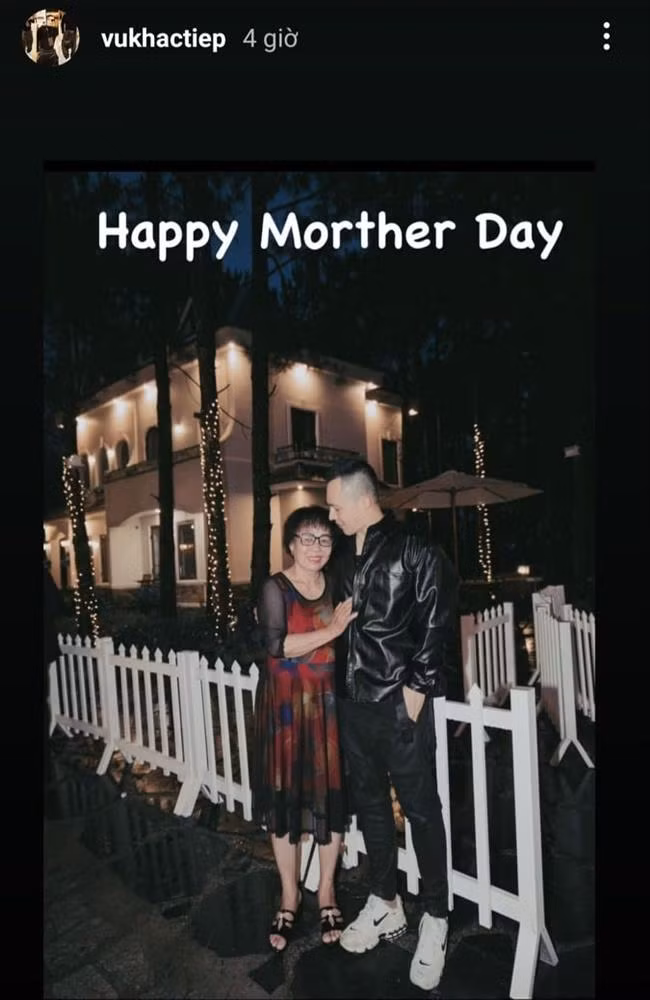 Vu Khac Tiep sai tieng Anh co ban, fan doc ma nguong thay