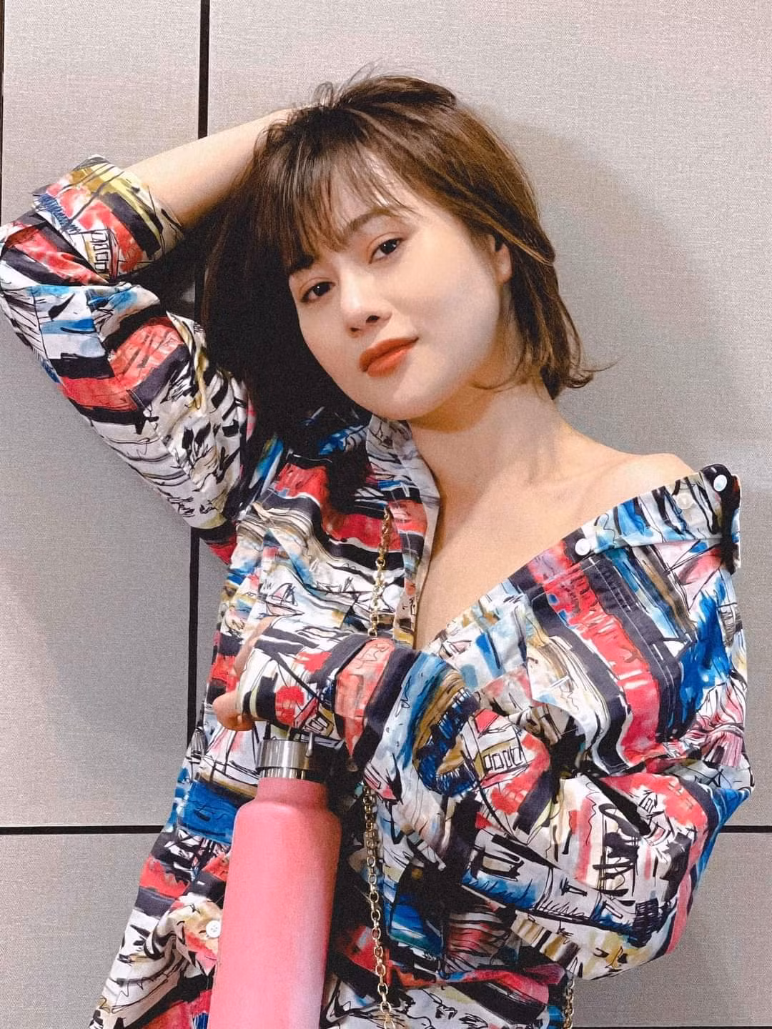 Ngo ngang voi hinh anh dien trai thoi tre cua NSND Cong Ly-Hinh-2