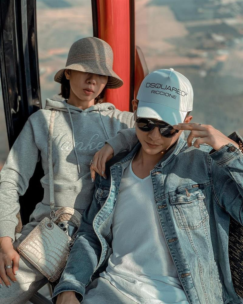 Le Quyen om ap Lam Bao Chau cuc tinh don sinh nhat som-Hinh-5