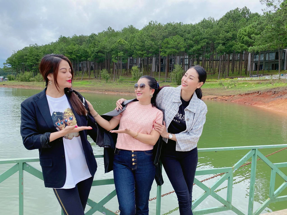 Thu vui tao nha cuoi tuan cua Truong Ngoc Anh va con gai-Hinh-9