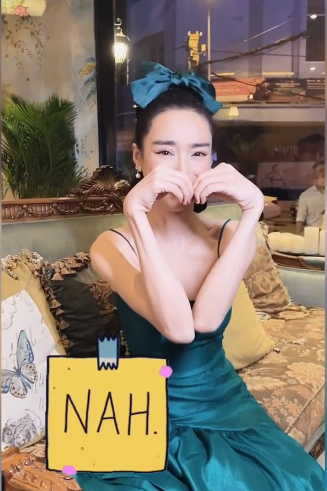 rong một tập trên Youtube, ông xã Trường Giang từng tiết lộ cân nặng hiện tại của nữ diễn viên là khoảng 42 kg.