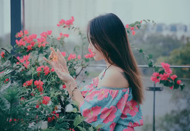 Vân Hugo cũng viên mãn với cuộc hôn nhân thứ hai bên chồng doanh nhân và cậu con trai riêng.