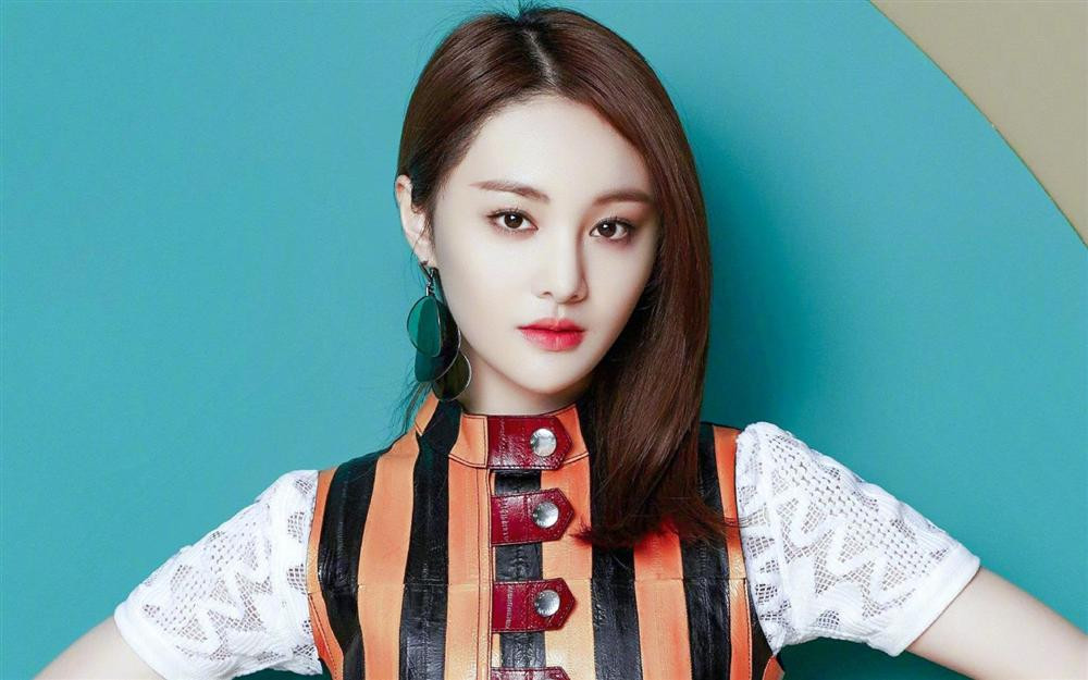 Lo file ghi am Trinh Sang va gia dinh muon dem con di cho