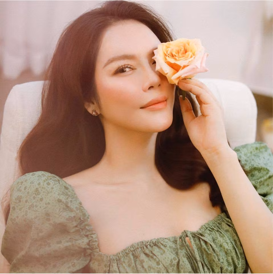 Lý Nhã Kỳ xinh tươi tuổi mới.