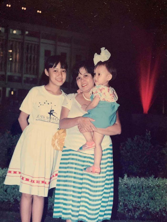 Gương mặt hiền hậu "ăn tiền" của nàng BTV tương lai.