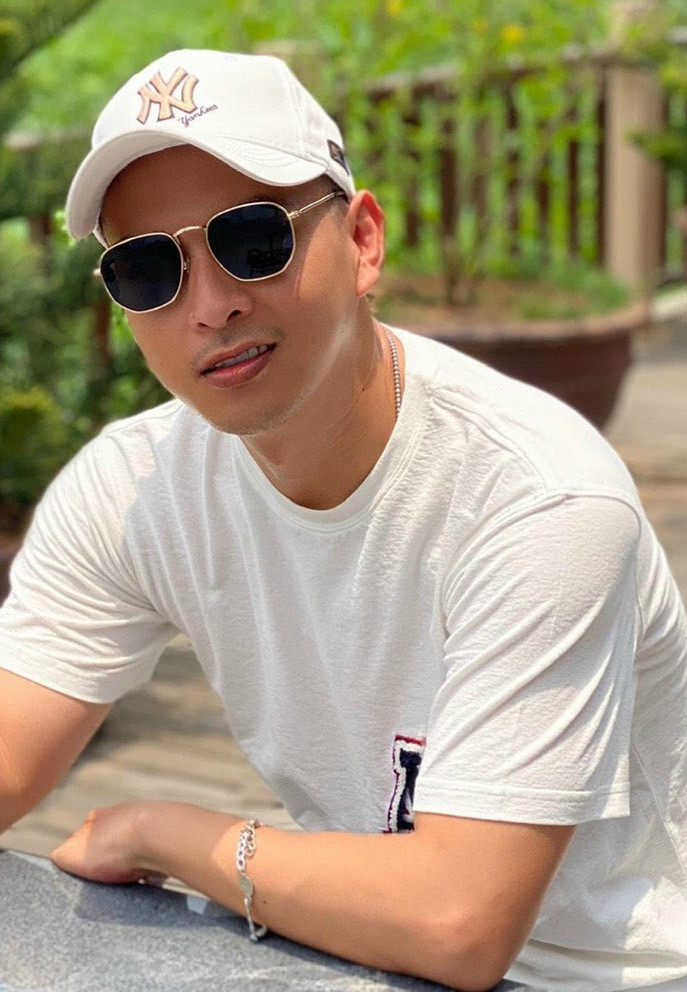 Hồ Quang Hiếu nhớ những ngày tất bật chạy show sớm tối.