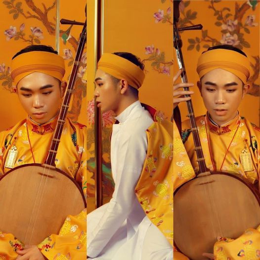 Một người bạn của nam nghệ sĩ cho biết, diễn viên đổ bệnh 1 tuần trước khi ra đi mãi mãi. Những ngày gần đây, Mai Trung Hiếu vẫn cập nhật trang cá nhân với hình ảnh thật đẹp này. Mai Trung Hiếu sinh năm 1992, anh là một trong những nghệ sĩ múa trẻ tài năng của làng múa Việt.