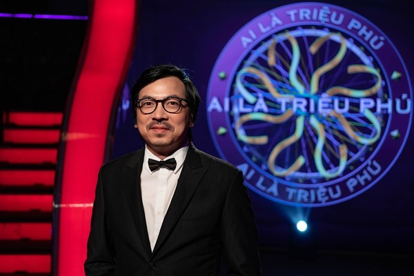 Dinh Tien Dung than phuc nguoi choi pha ky luc 