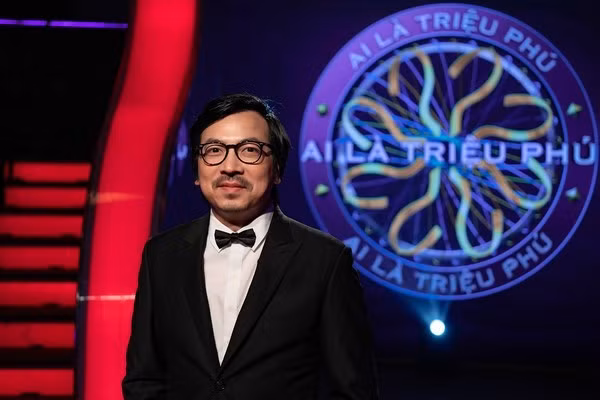 Dinh Tien Dung than phuc nguoi choi pha ky luc 