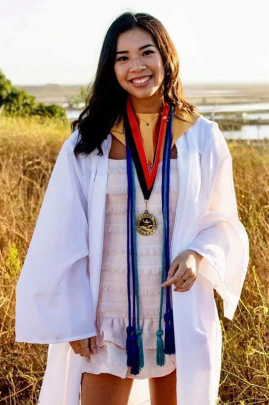 Quang Minh gửi lời yêu thương nhân ngày con gái tròn 19 tuổi.