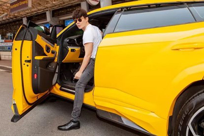 Nathan Lee hiem hoi noi ve ong bo quyen luc-Hinh-5