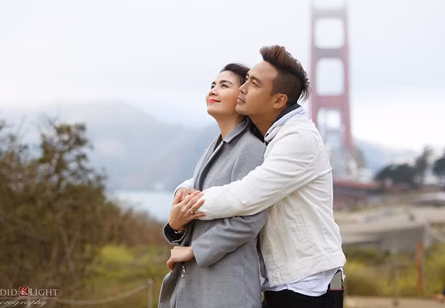 Vợ chồng Thanh Duy - Kha Ly nhớ những chuyến lưu diễn châu Âu.