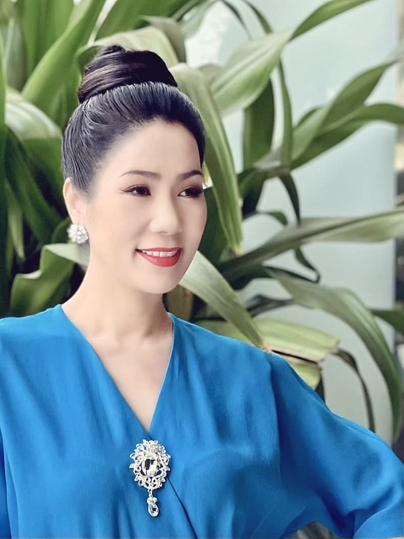 Trịnh Kim Chi cảm giác như cô gầy đi khá nhiều.