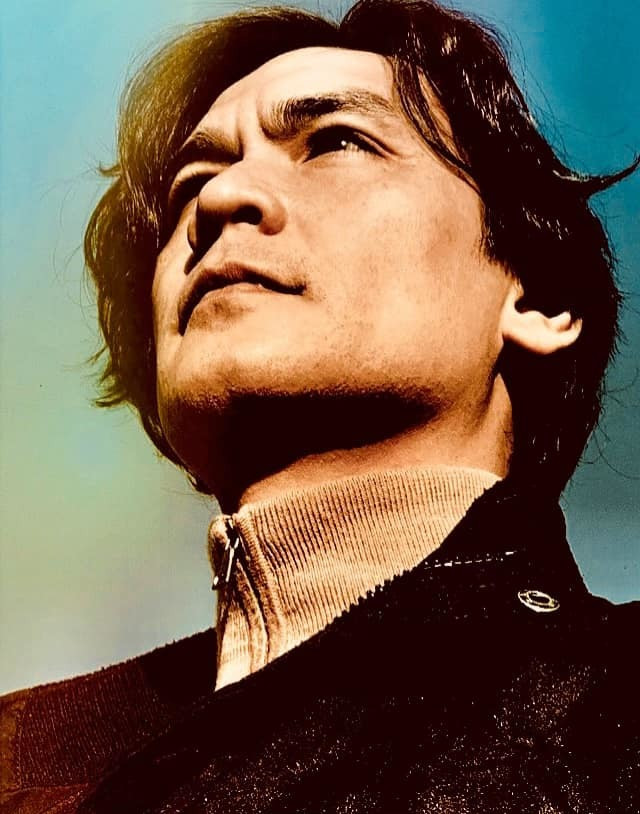 Đức Hải viết: "Phẩm giá của người lao động là sự tận tâm và trung thành".