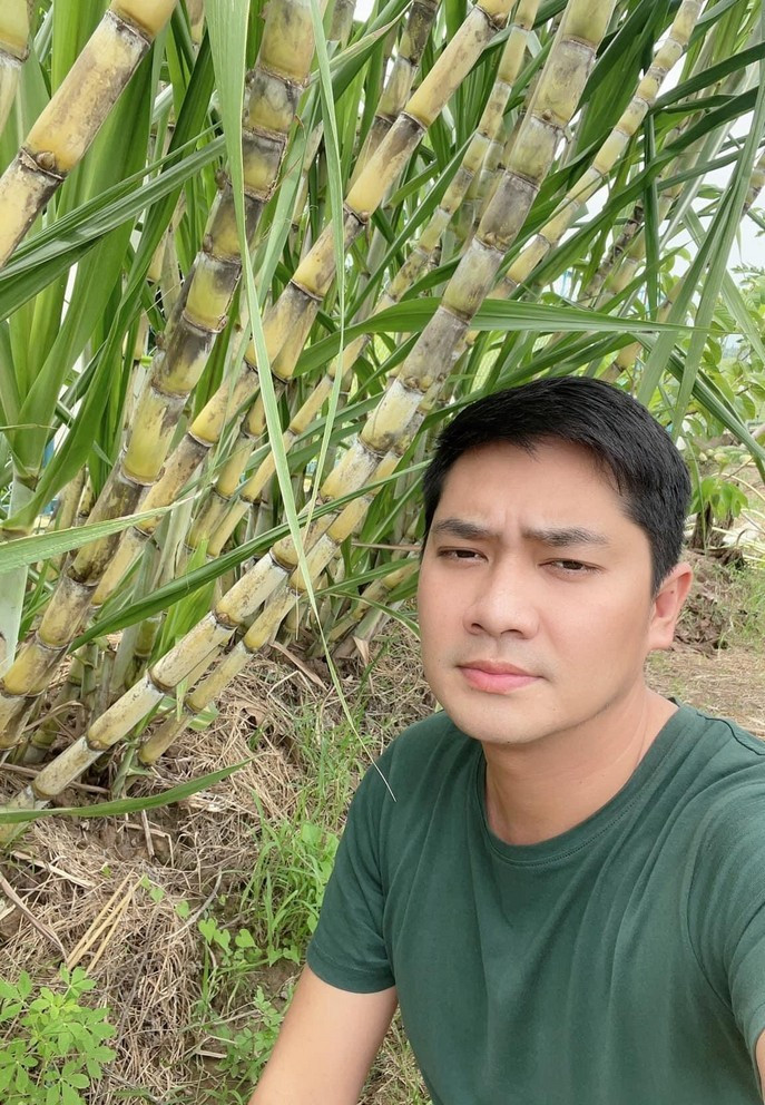 Anh cũng siêng năng tập thể dục với mục tiêu giảm 5 kg.