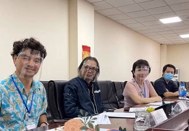 Sao Việt hôm nay 25/8: Nhóm các nghệ sĩ Xuân Bắc, Trần Lực vui mừng vì hoàn thành buổi ghi hình trong những ngày giãn cách.