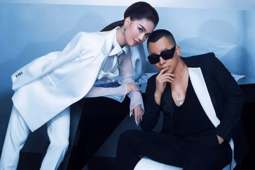 Ngọc Trinh và Khắc Tiệp hiện tại cứ sánh đôi là tạo ra những khung hình chất lừ.