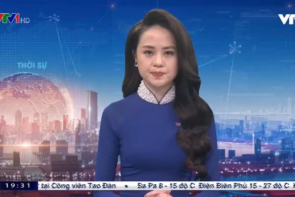 Nhan sac BTV Ngoc Bich vua len song Thoi su 19h VTV