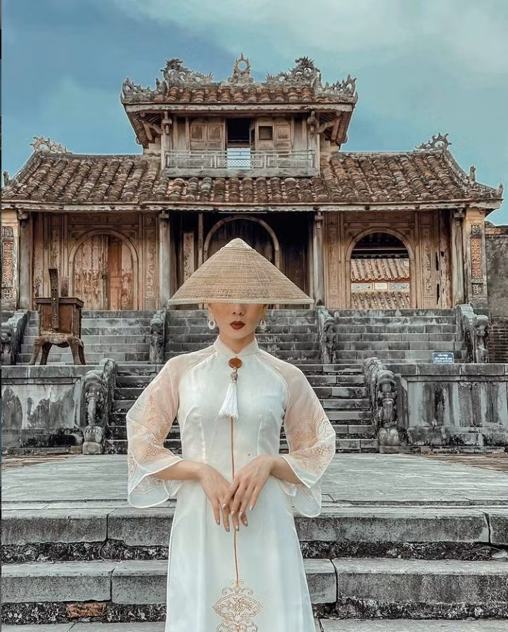 Le Quyen noi gi khi anh voi tinh tre bi goi 