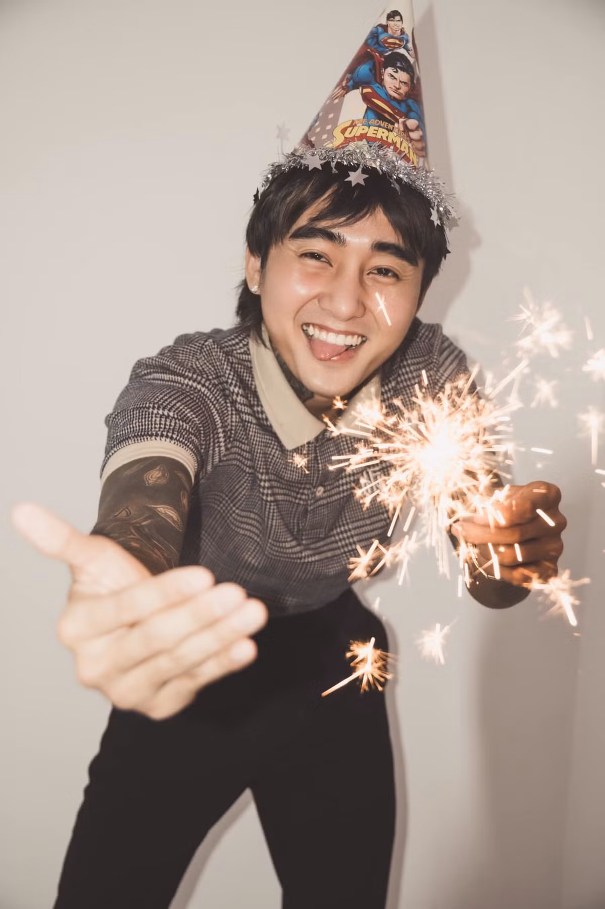 Sao Việt hôm nay 14/7: Đạt G đăng ảnh nhân ngày sinh, Hoài Lâm chúc đầy tình cảm: "Chúc mừng sinh nhật ông nhé".