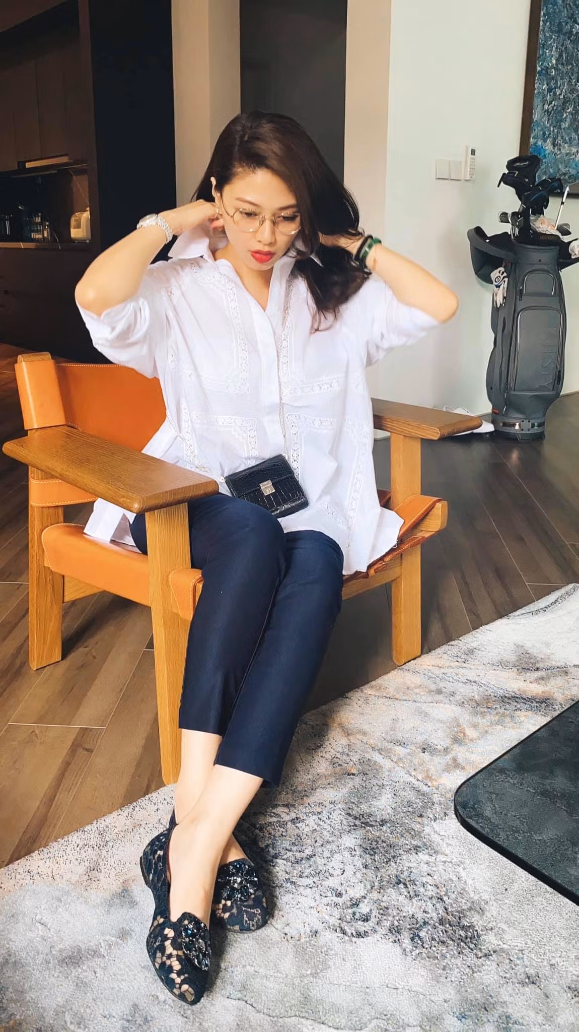 BTV Ngọc Trinh qua ống kính của bố mẹ.