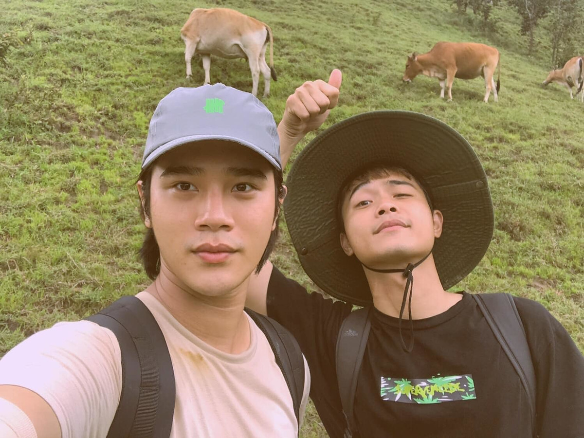 Trần Phong và Huỳnh Thanh Trực những ngày đi quay phim ở Tà Năng.