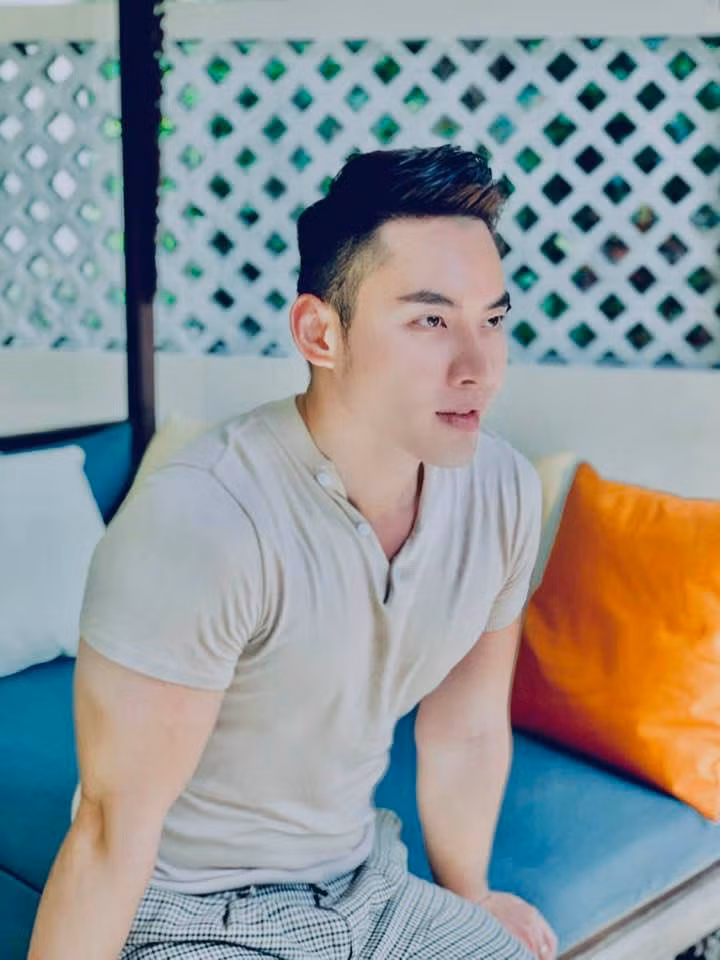 MC Mạnh Khang "không tăng cân mà nặng tình".