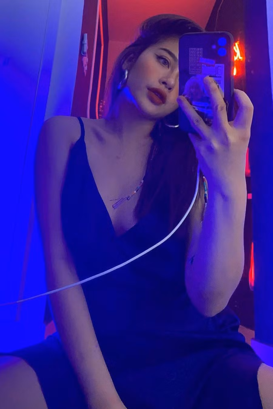 Và theo đuổi con đường nghệ thuật nối nghiệp bố cũng chính là ước mơ cô nàng ấp ủ và sẽ thực hiện trong thời gian sắp tới.