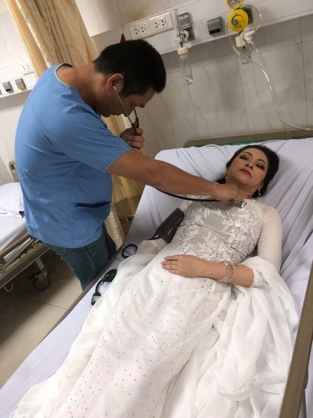 Ca si Nhu Quynh bi khoi u trong nao-Hinh-2