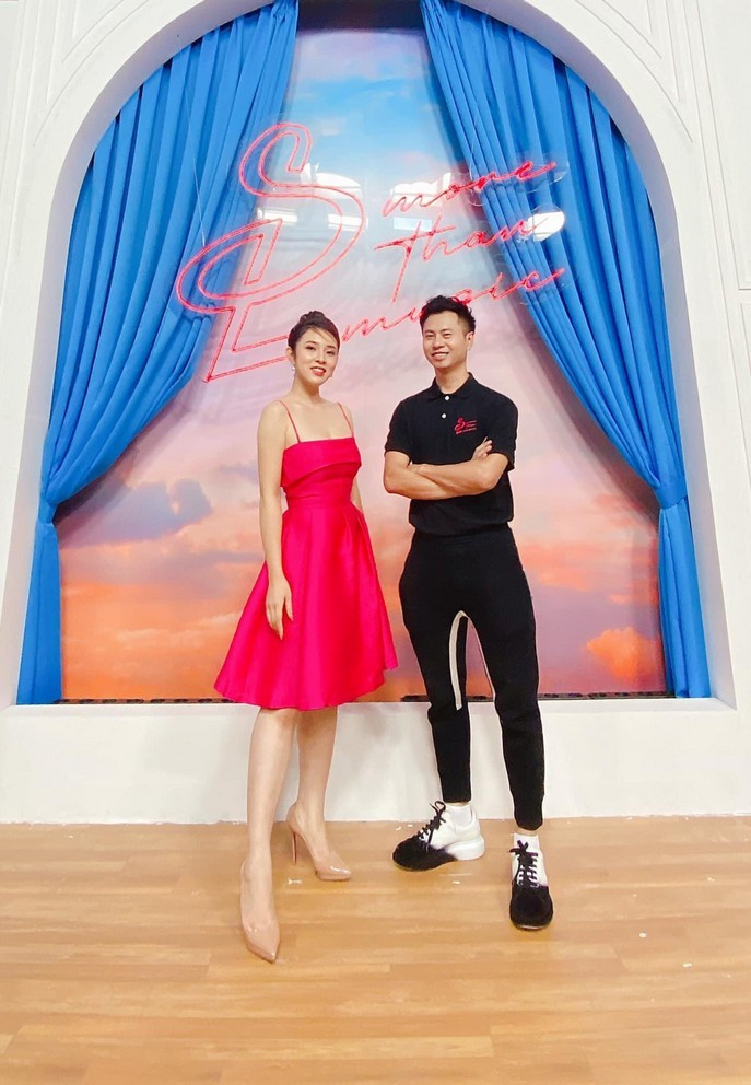 Ca sĩ Bảo Trâm đăng ảnh cùng nhạc sĩ Dương Cầm giới thiệu dự án âm nhạc mới.