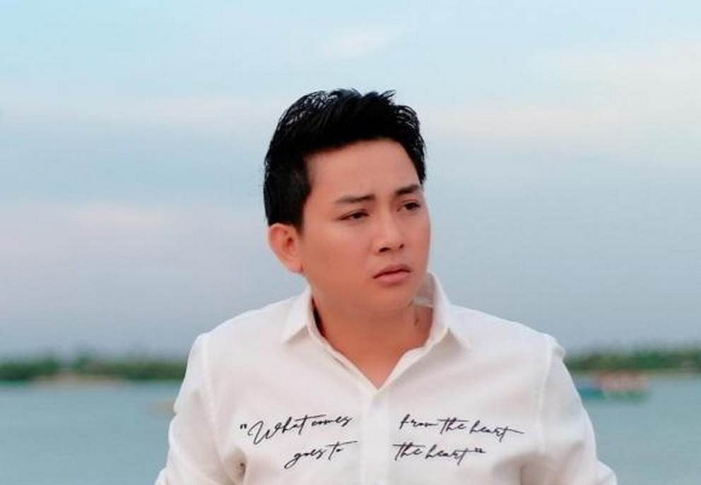 Hoài Lâm thay đổi ảnh đại diện khiến nhiều fan dự đoán về sự trở lại của anh.
