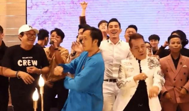 Su that clip Hoai Linh nhay nhot tung bung sau xa tri-Hinh-6