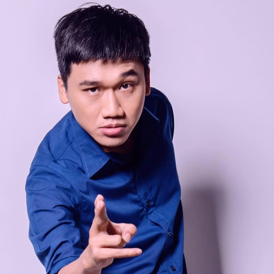 Xuan Nghi xin loi sau bai dang ca khia 