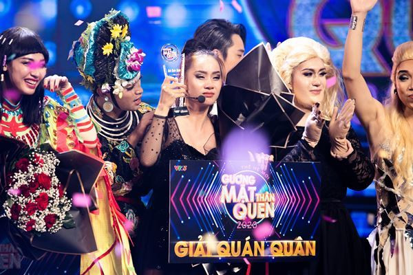 Giám khảo Đại Nghĩa bày tỏ: “Ban đầu anh hơi nghi ngại về tiết mục này, Thu Minh được xem là một giọng ca có kỹ thuật hát rất tốt. Trong chương trình từ trước đến giờ đã có rất nhiều bạn hóa Thu Minh nhưng theo cá nhân anh đây là phiên bản Thu Minh gần giống nhất”. Ngôi vị quán quân Gương mặt quen 2020 là phần thưởng xứng đáng vì sự nỗ lực không ngừng của nữ biên đạo suốt 12 tuần thi.