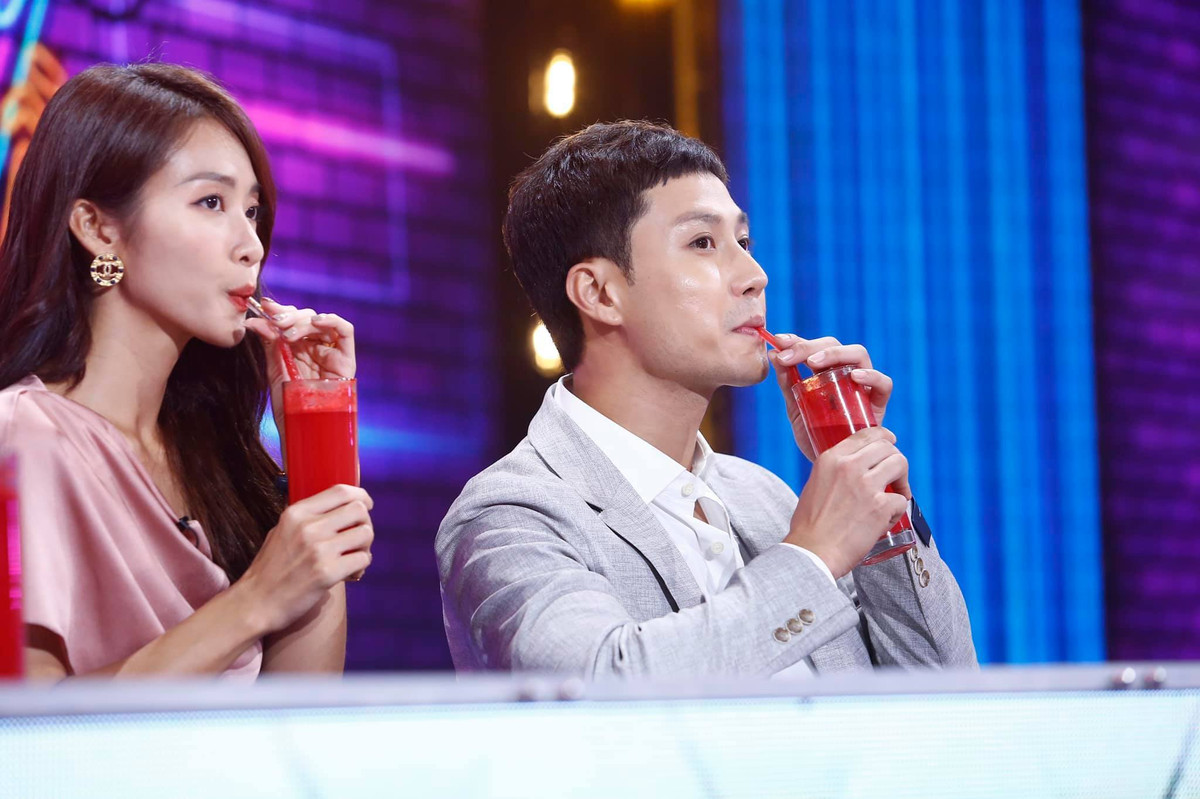 Khả Ngân và Thanh Sơn trong 'Cuộc hẹn cuối tuần'.