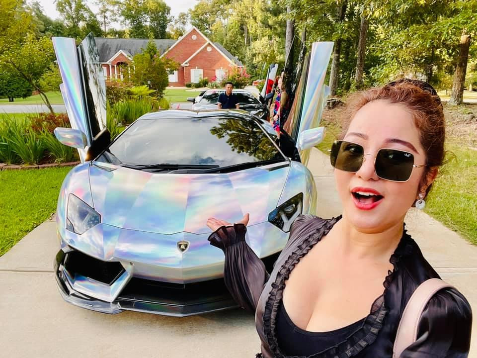 Năm 2011, Thúy Nga sang Mỹ định cư cùng chồng và sinh con.