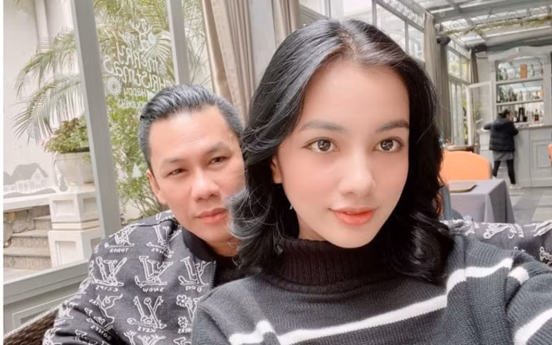 Lo clip chong cu Le Quyen tinh tu ben nguoi dep kem 27 tuoi-Hinh-4