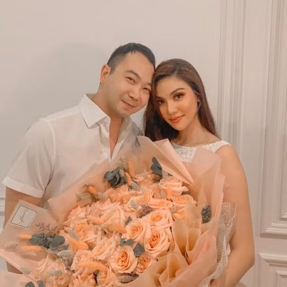 Ai bao tinh yeu trong showbiz chong tan, hay nhin nhung doi nay!-Hinh-20