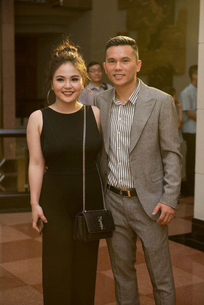 Vo ba Tu Dua len tieng ve bai dang to chong 