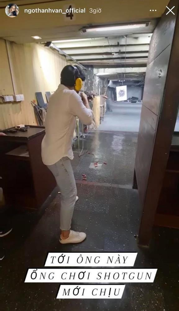 Về Na Uy, Ngô Thanh Vân thoải mái hơn trong việc đăng tải khoảnh khắc bên nửa kia.