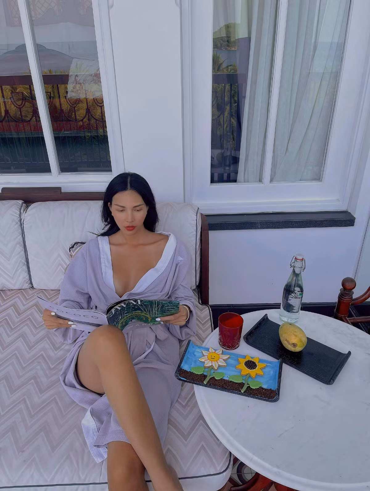 Minh Triệu gợi cảm nghỉ dưỡng tại Phú Quốc.