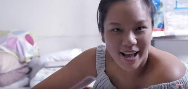 Sau khi sinh con gái đầu lòng vào năm 2016, Phương Vy Idol từng khiến công chúng ngỡ ngàng khi cô lộ diện với thân hình quá khổ cùng làn da ngăm đen, xuống sắc rất nhiều.