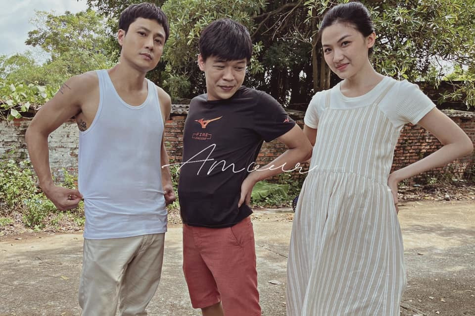 Thanh Sơn, Trung Ruồi tạo dáng phụ nữ mang bầu để trêu đùa Lương Thanh.