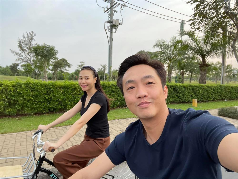 àm Thu Trang thực tế không đến mức đen đúa, phờ phạc tới vậy.