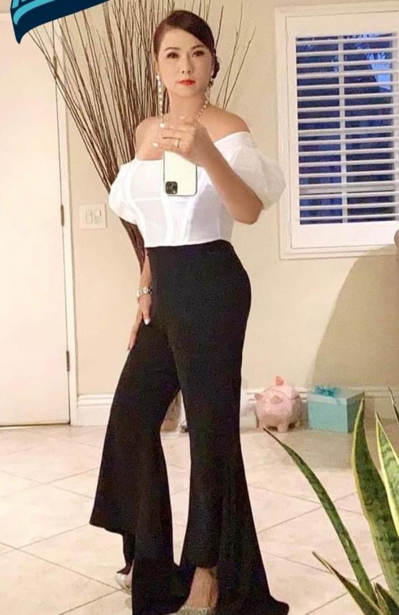 Đã gần một năm kể từ khi danh hài Chí Tài qua đời, cuộc sống của vợ ông là ca sĩ Phương Loan luôn nhận được sự quan tâm của công chúng. Trải qua thời gian buồn bã, bé Heo của cố danh hài cũng dần ổn định tinh thần trở lại.