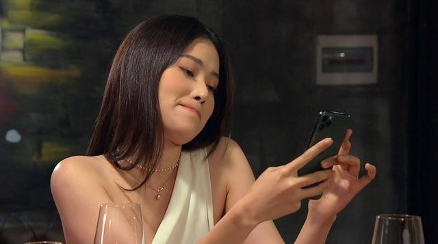 br/> Trong Hương vị tình thân, Nam Anh vào vai Kỳ Duyên - cô gái mà Long (Mạnh Trường) được mẹ mình giới thiệu. Kỳ Duyên điệu đà, ăn nói vô duyên, chỉ sau một lần gặp mặt đã nhận là vợ sắp cưới của Long.