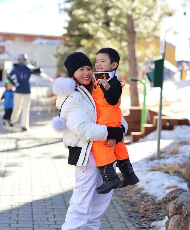 Nhờ sự thông minh và tài năng của mình, Thủy Tiên thành công trong lĩnh vực bất động sản.