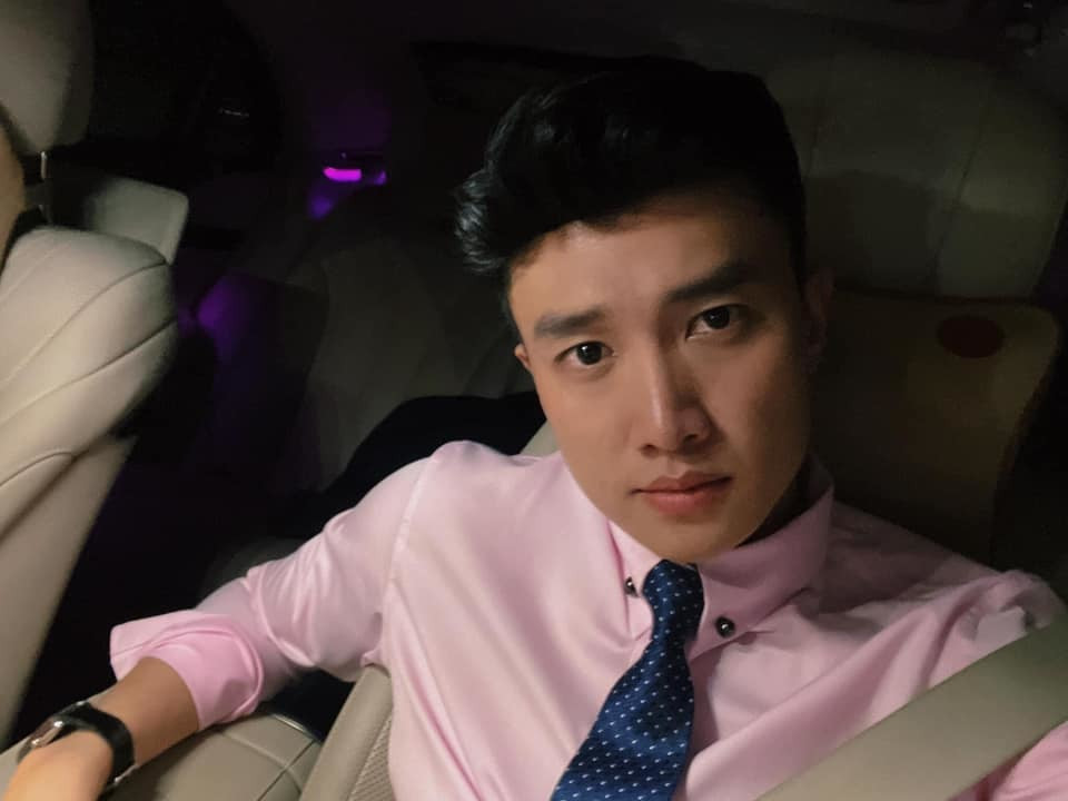 Quốc Trường lại 'thả thính': Nhìn một chút thì thấy dễ thương / Nhìn thêm một chút thấy thương cả đời.