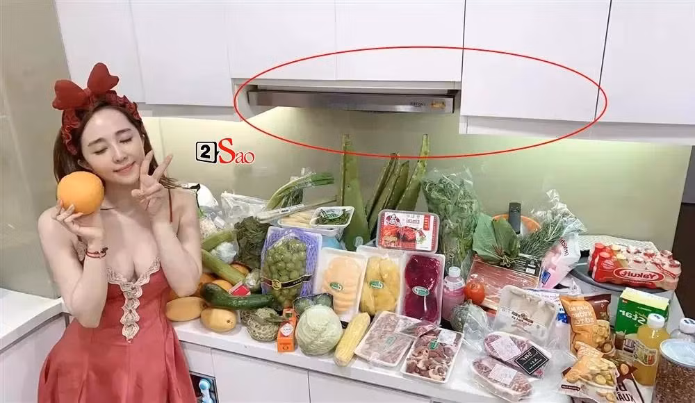 Bức ảnh dấy lên nghi vấn Quỳnh Nga và Việt Anh ở chung nhà.