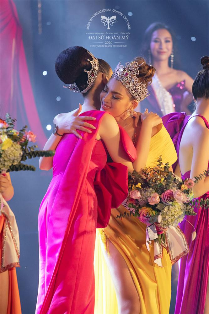 hiến thắng này nhận được sự đồng thuận từ số đông khán giả.